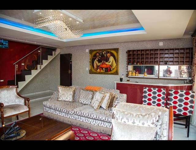 4 BEDROOM HOUSE FOR SALE IN FISHERS HILL